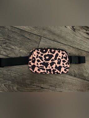 Leopard Print Adjustable Belt Bag